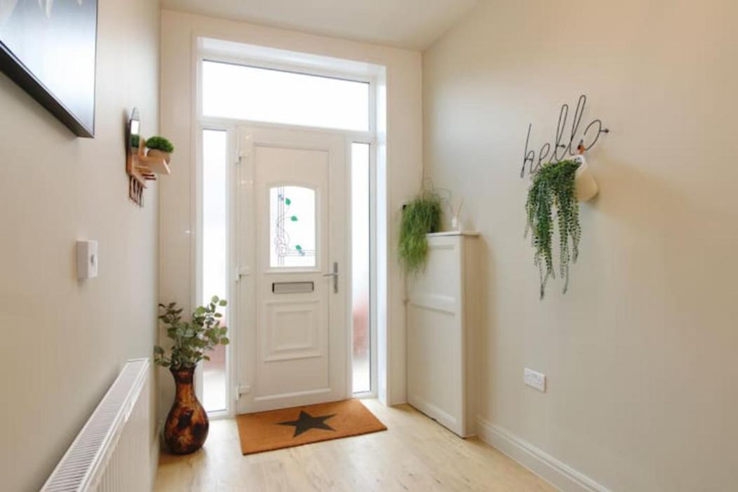 Xxhot Tubxx 4Bed Semi, Sleeps 8, 2 Bathrooms Blackpool Kültér fotó